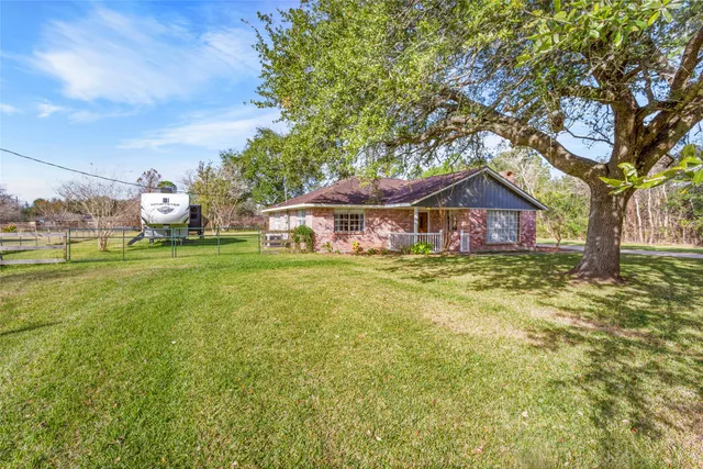 $360,000 | 7240 Avenue L 1/2, Santa Fe, TX 77510