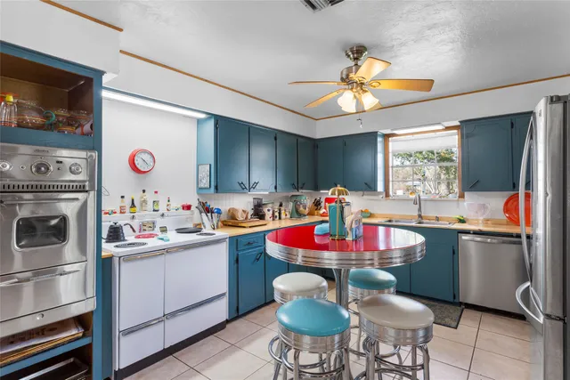 $360,000 | 7240 Avenue L 1/2, Santa Fe, TX 77510