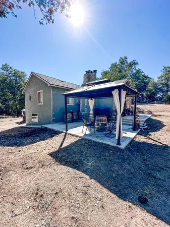 $357,900 | 37969 Road 422, Oakhurst, CA 93644