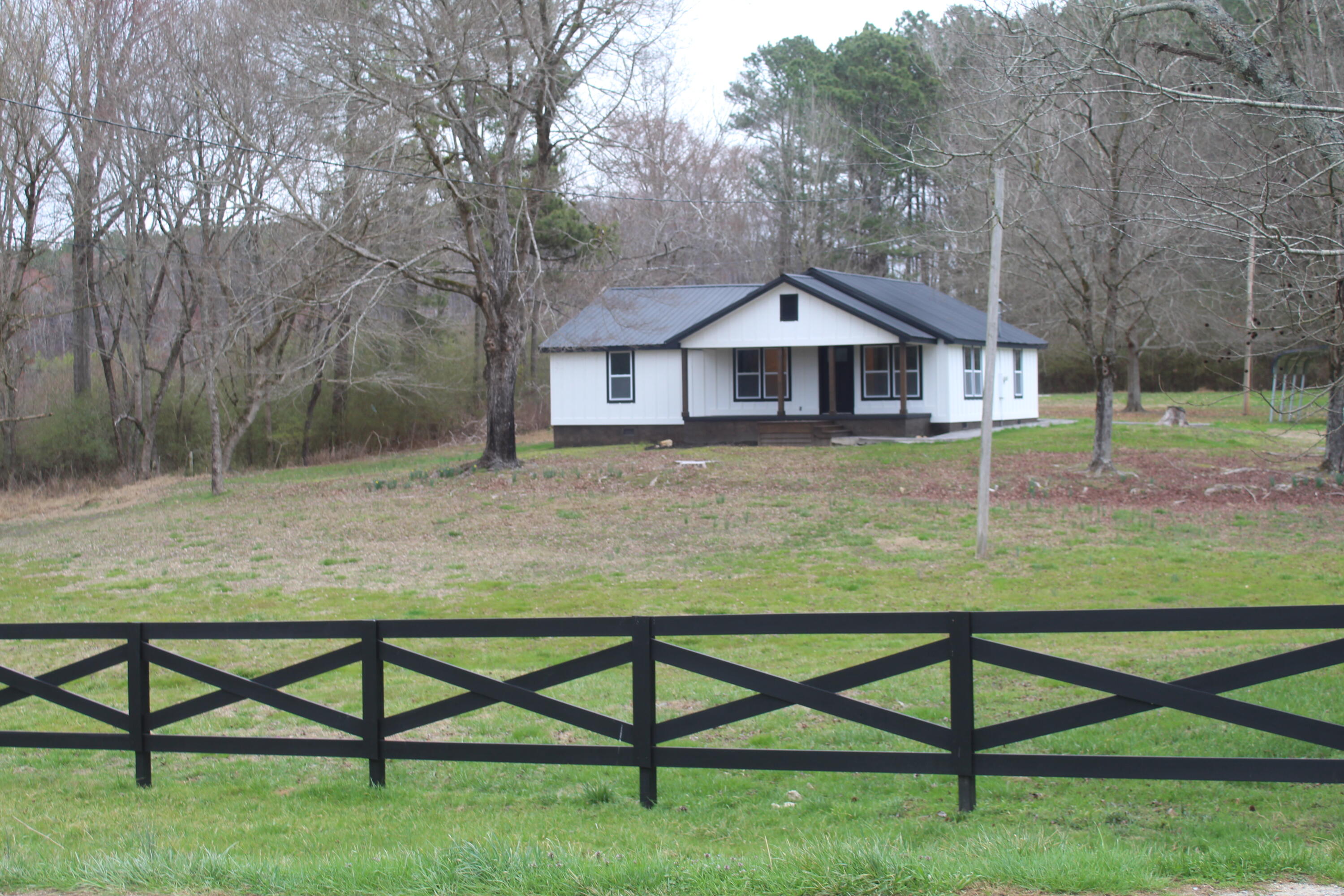 595 Kemp Road LaFayette, GA 30728 - Photo 4 of 56 IMG_2747