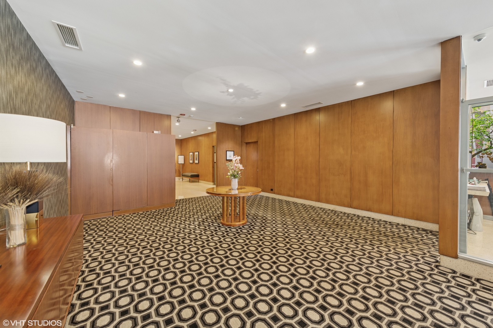 850 North Dewitt Place, Unit 18G Chicago, IL 60611 - Photo 22 of 23 a bathroom with a shower