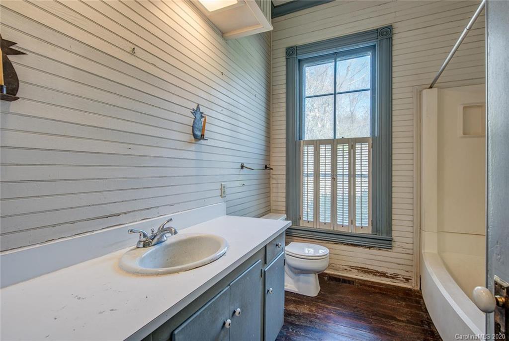 300 Patrick Road Gastonia, NC 28056 - Photo 14 of 30