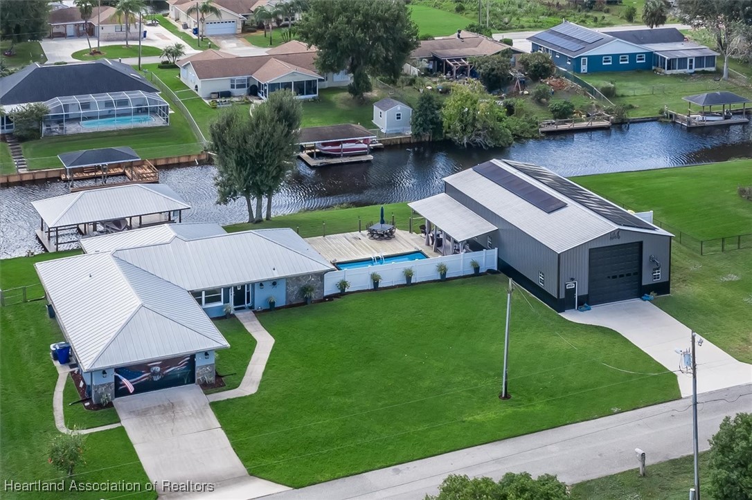 127 Citrus Road Northeast Lake Placid, FL 33852 - Photo 2 of 33 Gallery Image 2