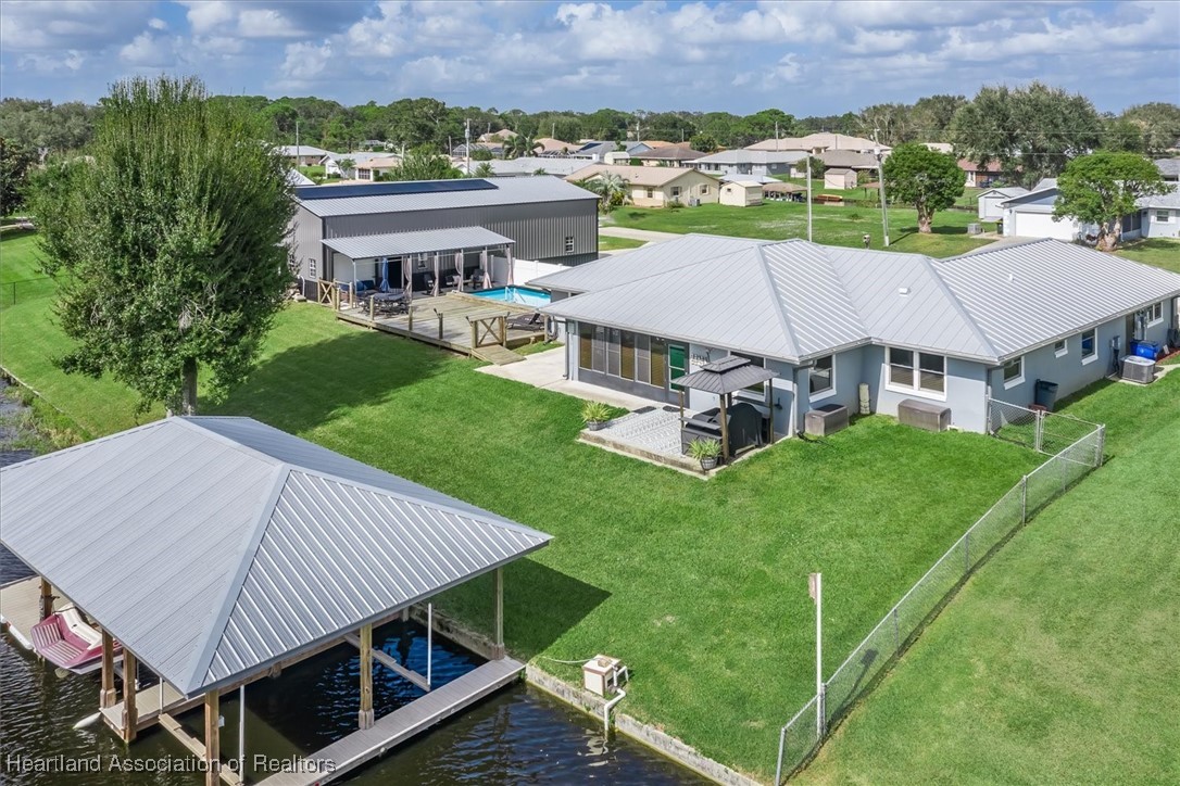 127 Citrus Road Northeast Lake Placid, FL 33852 - Photo 21 of 33 Gallery Image 21