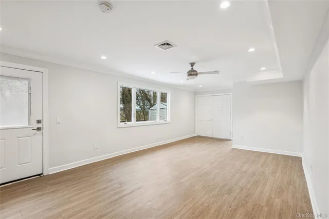 $999,000 | 315 Mc Kinley Terrace, Centerport, NY 11721