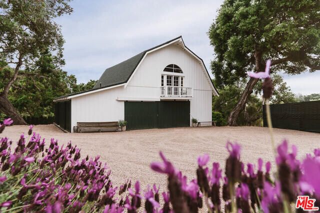 $11,350,000 | 568 Toro Canyon Road, Santa Barbara, CA 93108