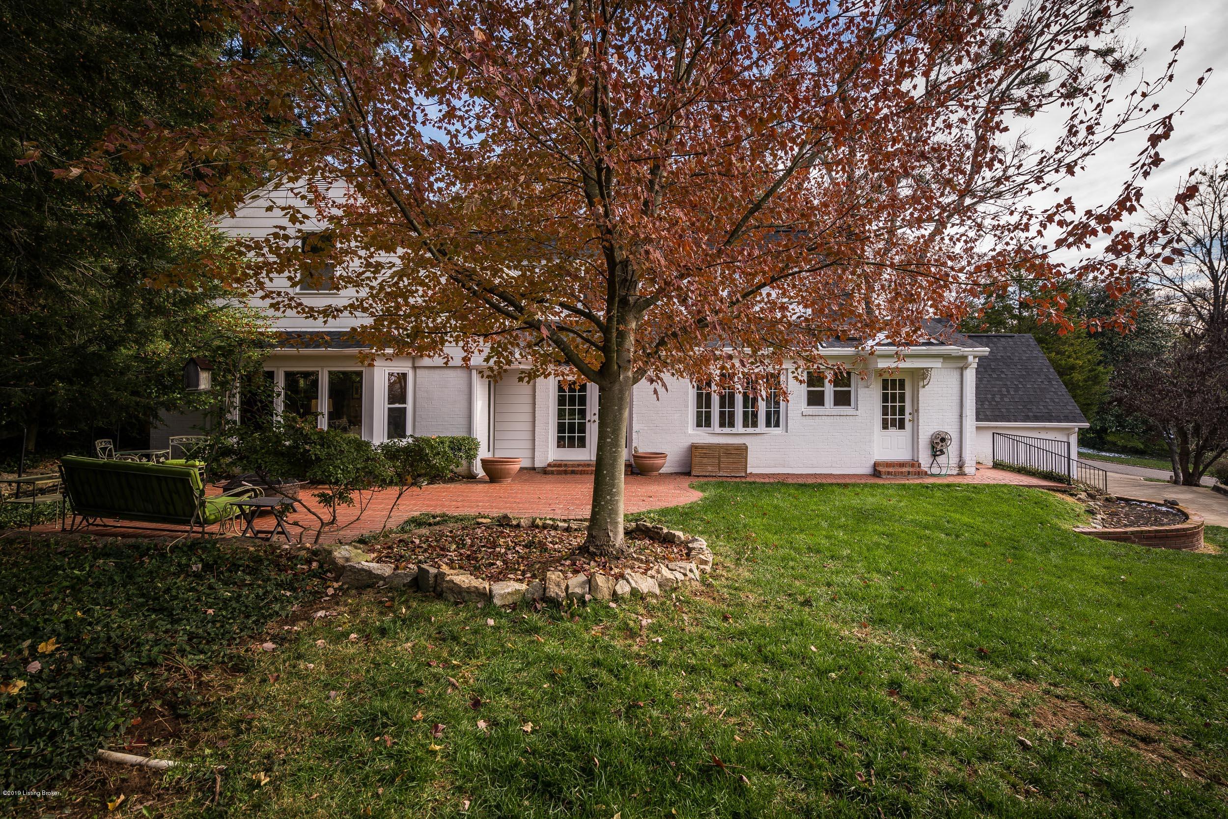 598 Sunset Road Louisville, KY 40206 - Photo 56 of 64 Backyard and terrace