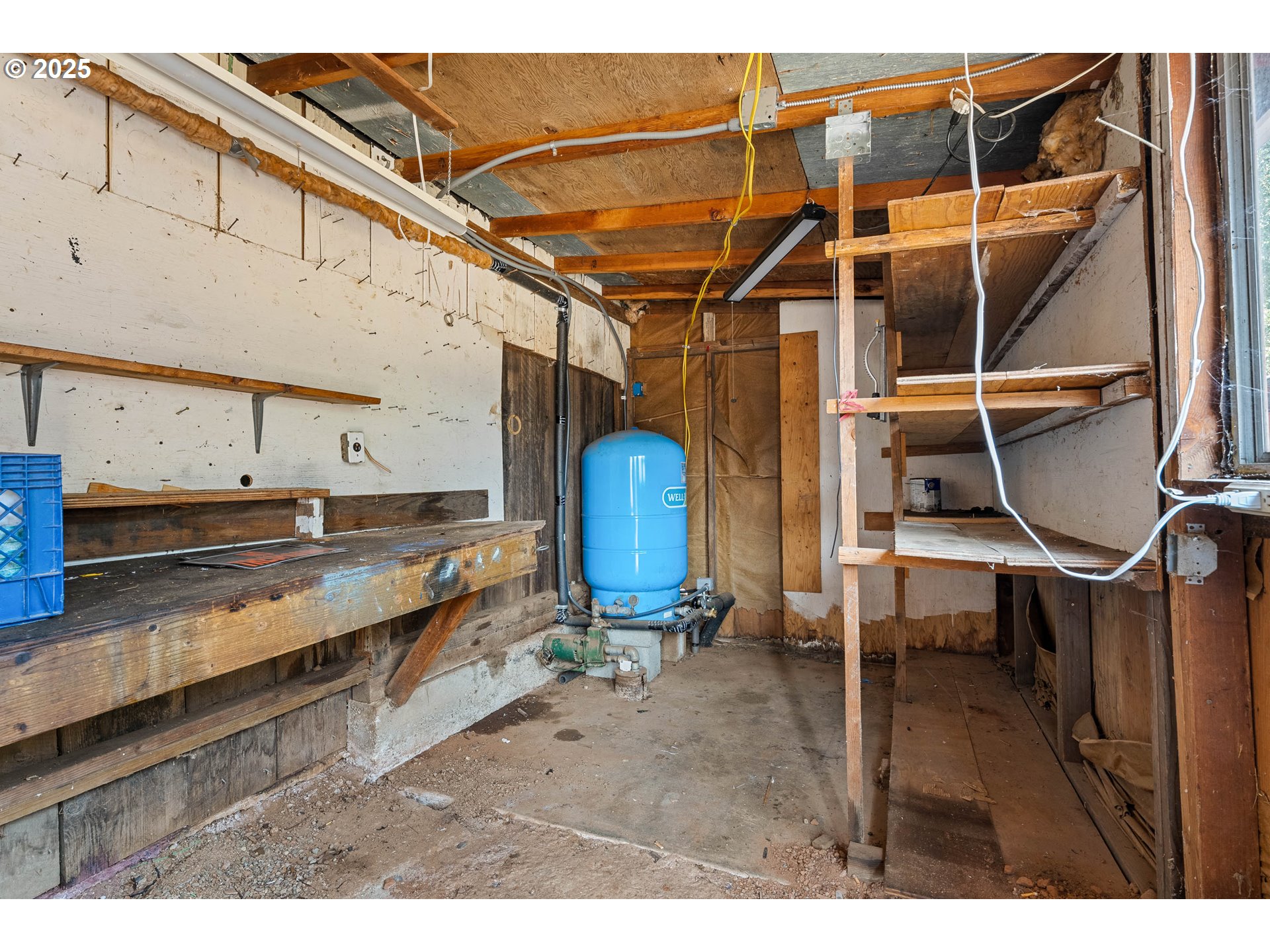 3461 West Evans Creek Road Rogue River, OR 97537 - Photo 28 of 40 a view of a room with chairs