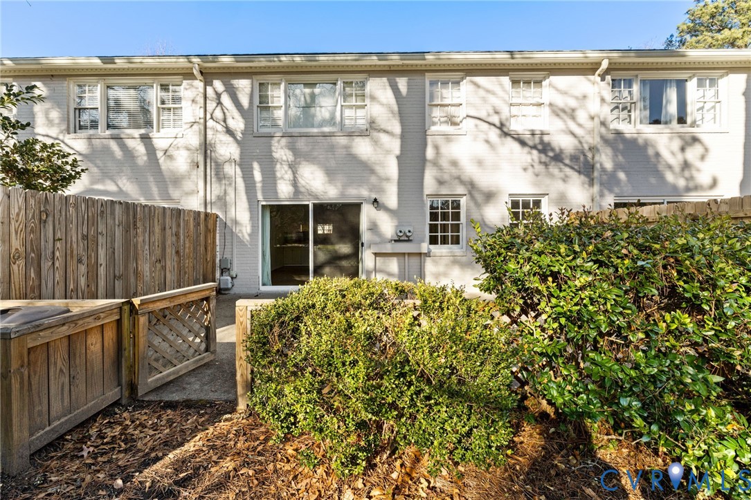 9105 Derbyshire Road, Unit B Henrico, VA 23229 - Photo 15 of 17