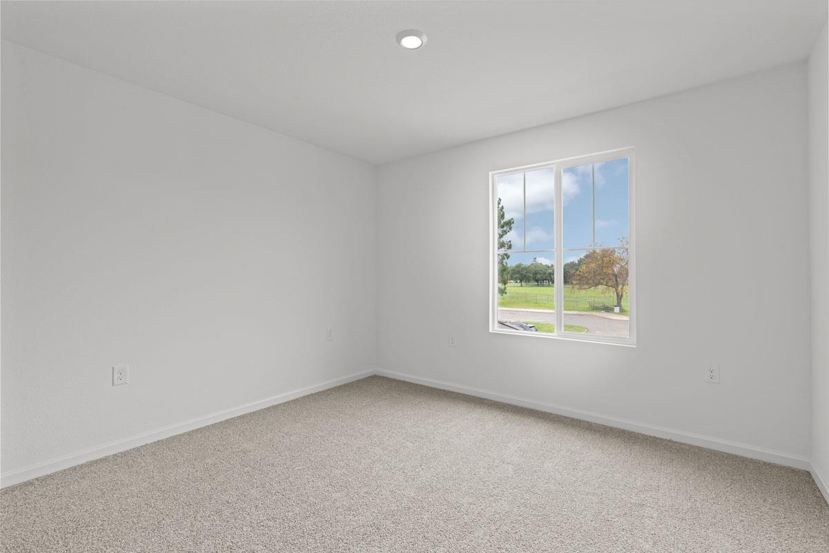 2348 East Loomis Road Stockton, CA 95205 - Photo 13 of 21