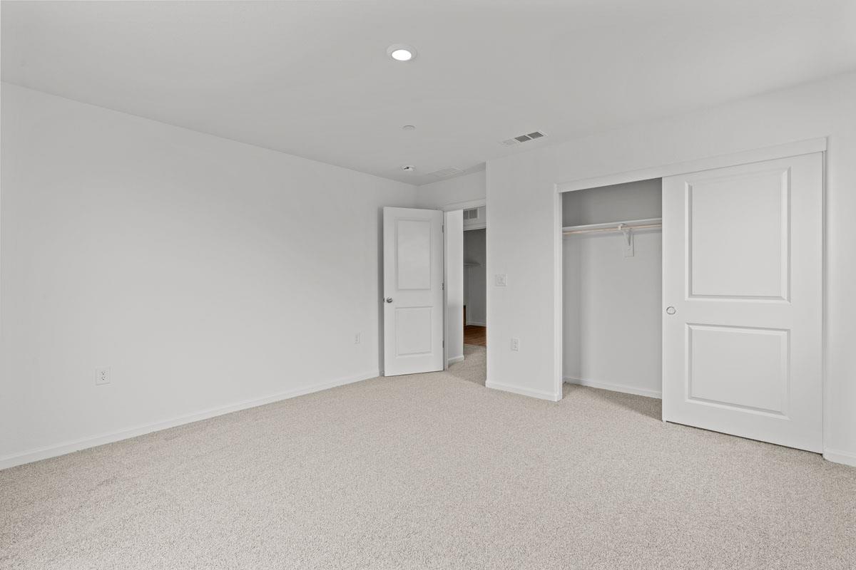 2348 East Loomis Road Stockton, CA 95205 - Photo 16 of 21