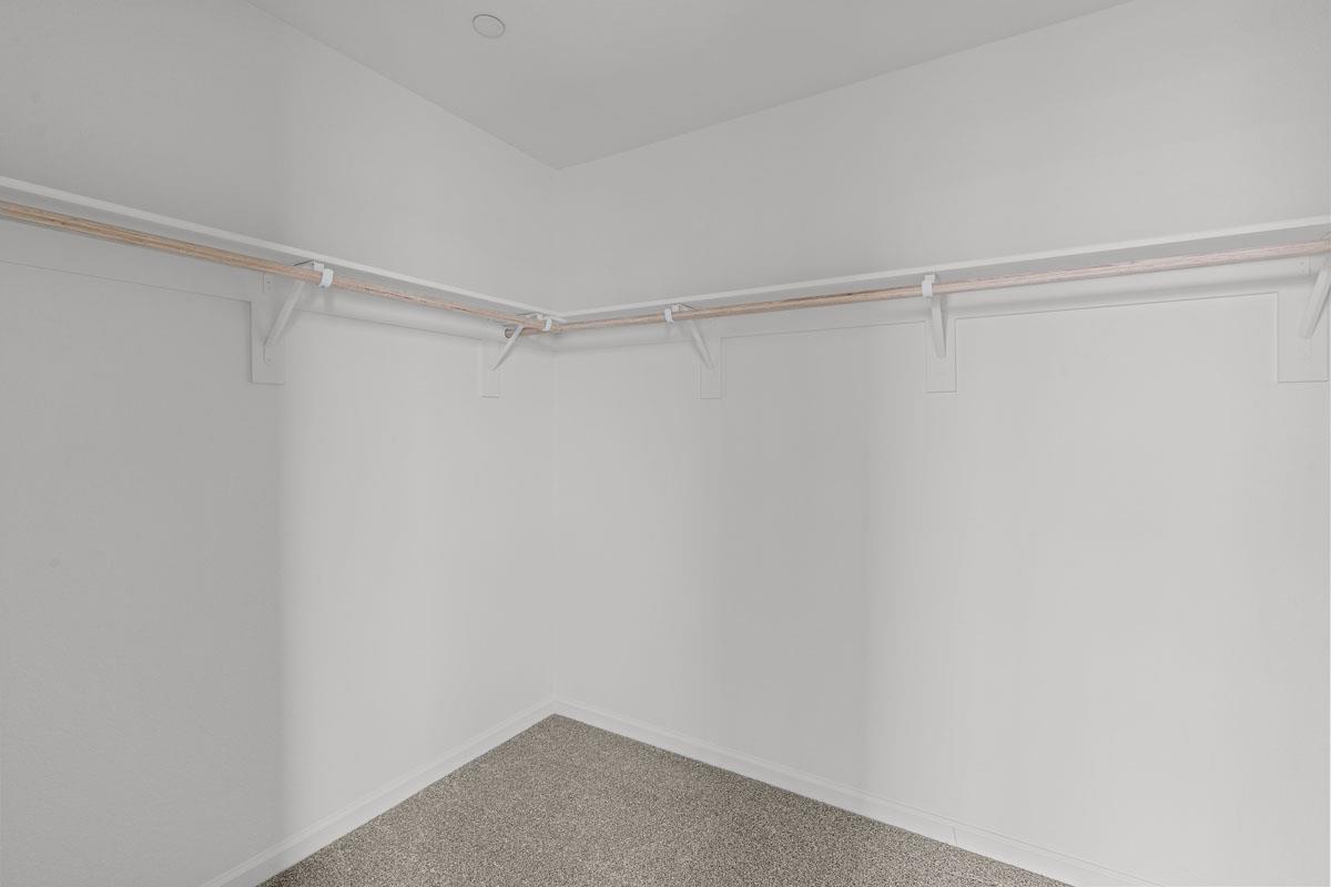 2348 East Loomis Road Stockton, CA 95205 - Photo 9 of 21