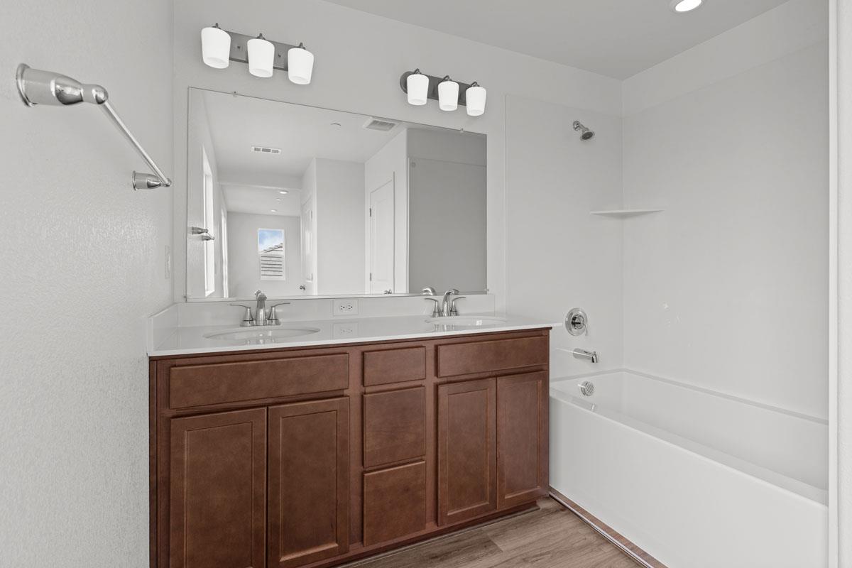 2348 East Loomis Road Stockton, CA 95205 - Photo 10 of 21