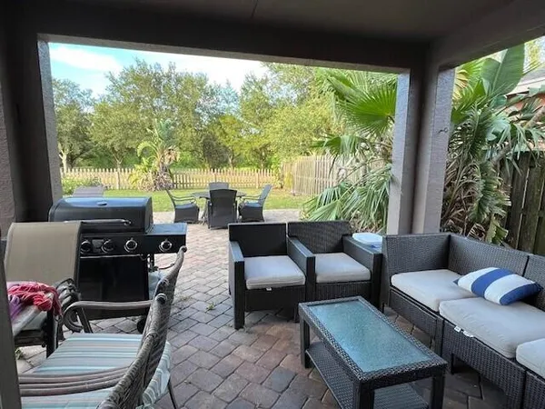 $3,200 | 144 Blue Grotto Drive, Fort Pierce, FL 34945