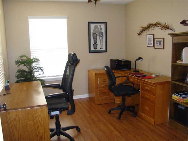 5668 Yorktown Road Plainfield, IN 46168 - Photo 17 of 21 Gallery Image 17