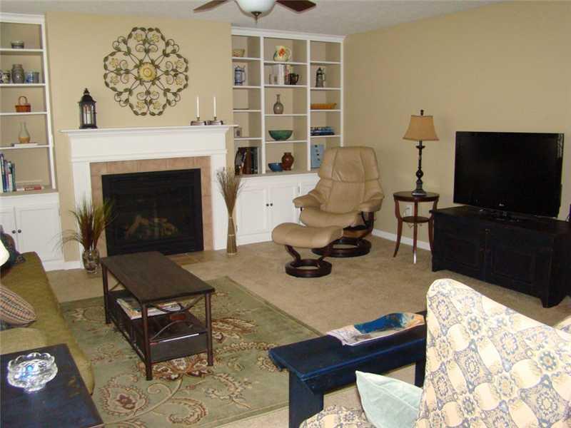 5668 Yorktown Road Plainfield, IN 46168 - Photo 5 of 21 Gallery Image 5