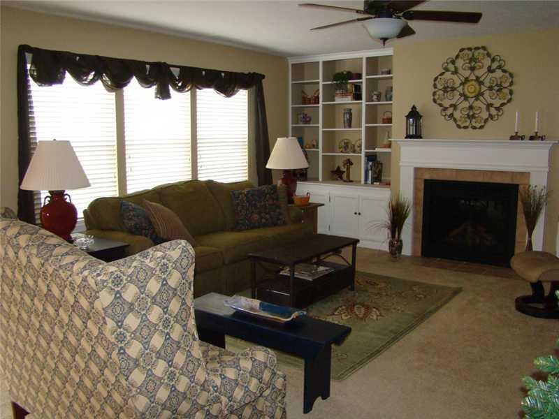 5668 Yorktown Road Plainfield, IN 46168 - Photo 6 of 21 Gallery Image 6
