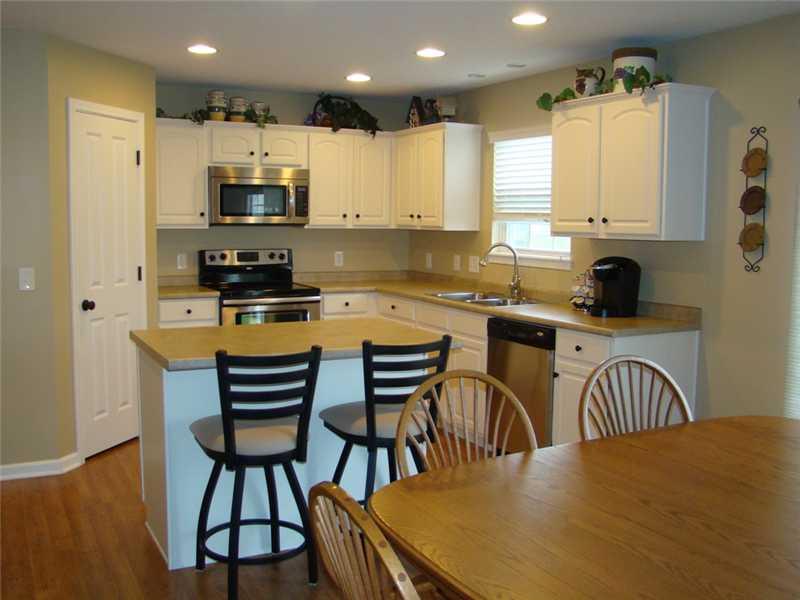 5668 Yorktown Road Plainfield, IN 46168 - Photo 7 of 21 Gallery Image 7
