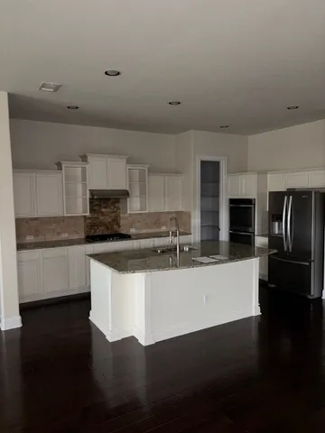 $2,800 | 509 Fair Oaks Drive, Georgetown, TX 78628