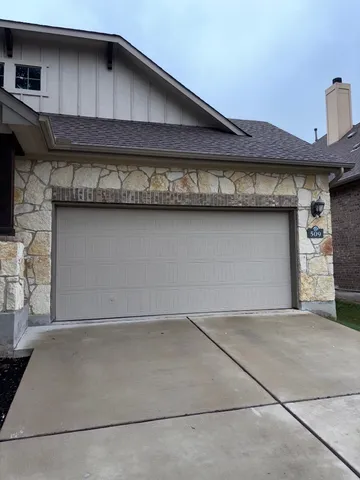 $2,800 | 509 Fair Oaks Drive, Georgetown, TX 78628