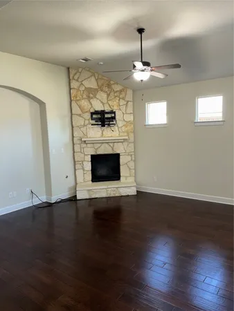 $2,750 | 509 Fair Oaks Drive, Georgetown, TX 78628