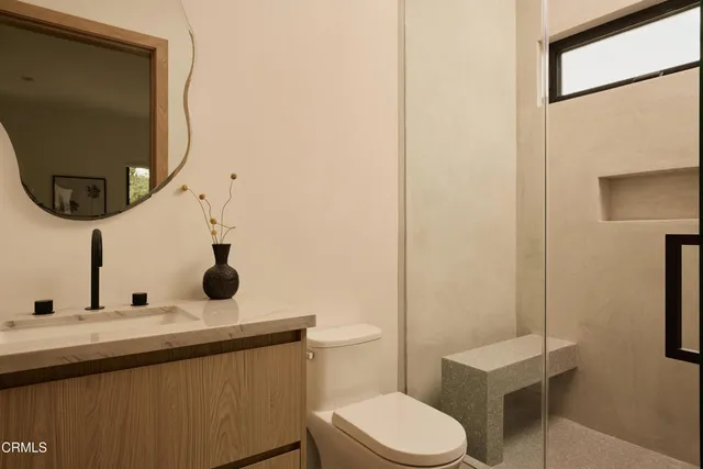 $18,995 | 11638 Kling Street, Los Angeles, CA 91602