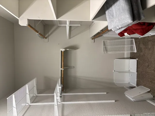 $2,600 | 21943 Akin Bayou, San Antonio, TX 78261