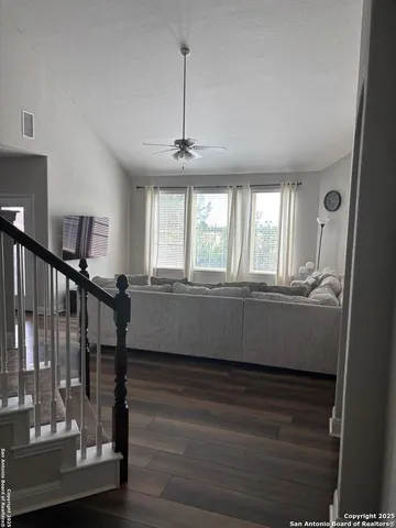 $2,600 | 21943 Akin Bayou, San Antonio, TX 78261