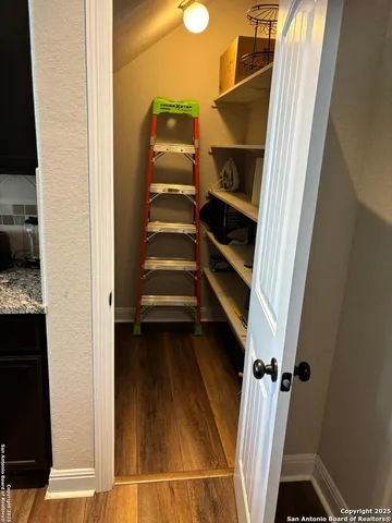 $2,600 | 21943 Akin Bayou, San Antonio, TX 78261