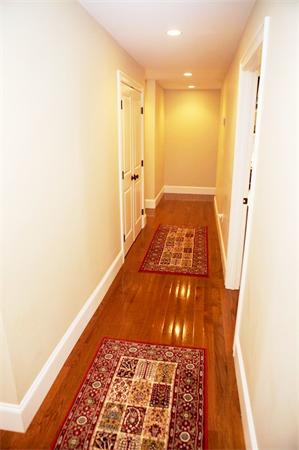 39 Thurston Lane Needham, MA 02492 - Photo 24 of 30 a view of an entryway