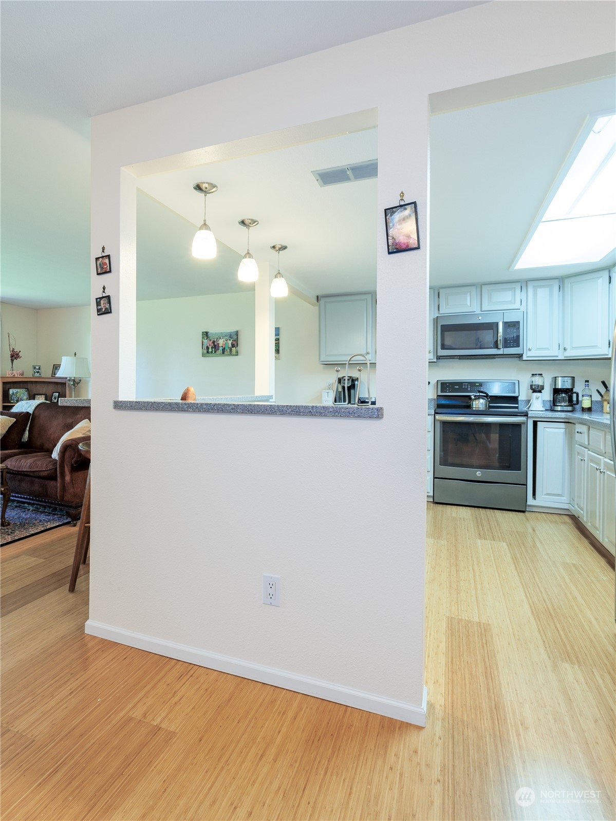 16929 Inglewood Road Northeast, Unit 203 Kenmore, WA 98028 - Photo 27 of 39