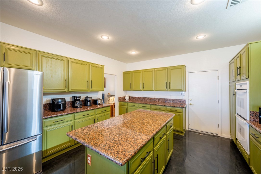 359 Hoskins Court Henderson, NV 89012 - Photo 12 of 85