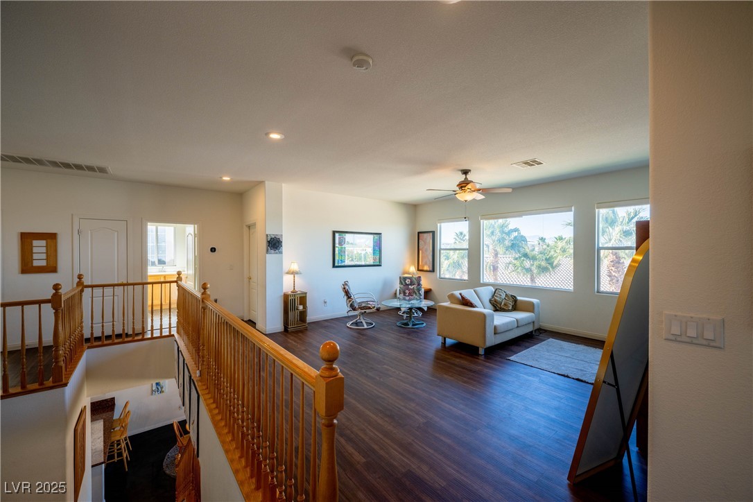 359 Hoskins Court Henderson, NV 89012 - Photo 35 of 85