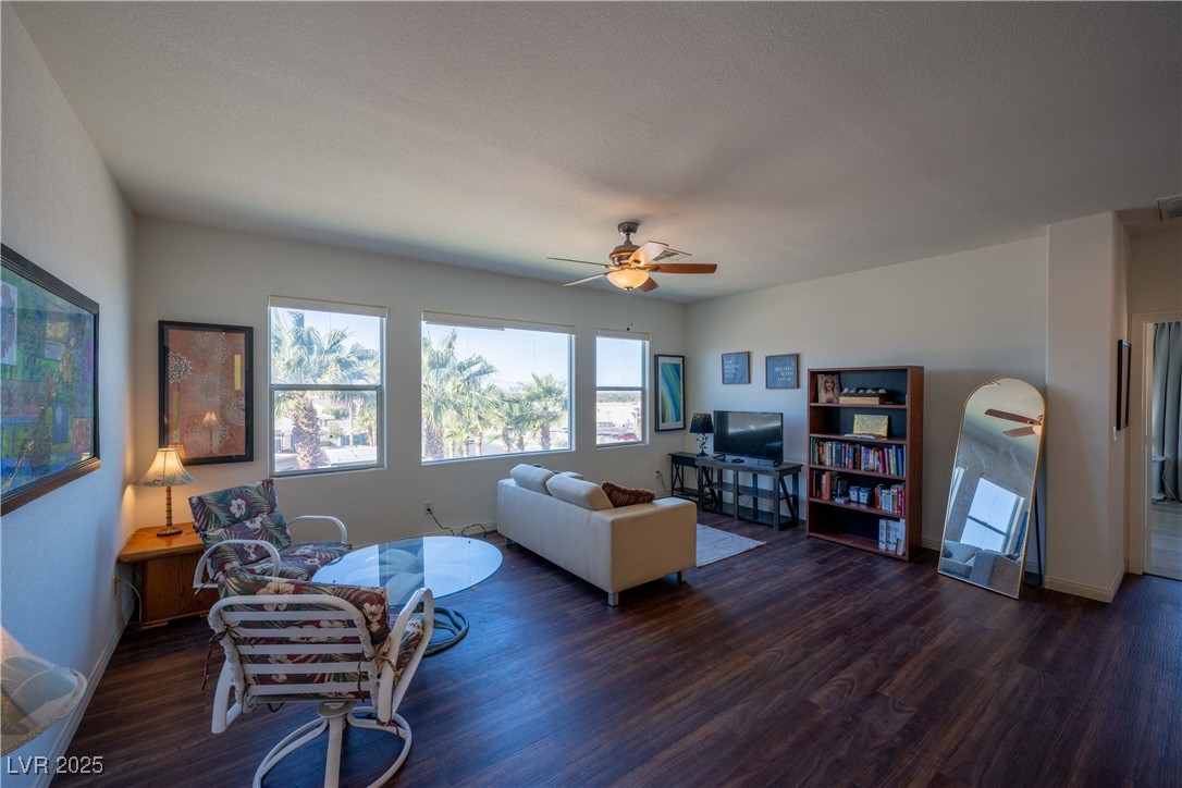 359 Hoskins Court Henderson, NV 89012 - Photo 37 of 85