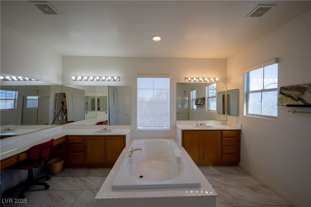 359 Hoskins Court Henderson, NV 89012 - Photo 44 of 85