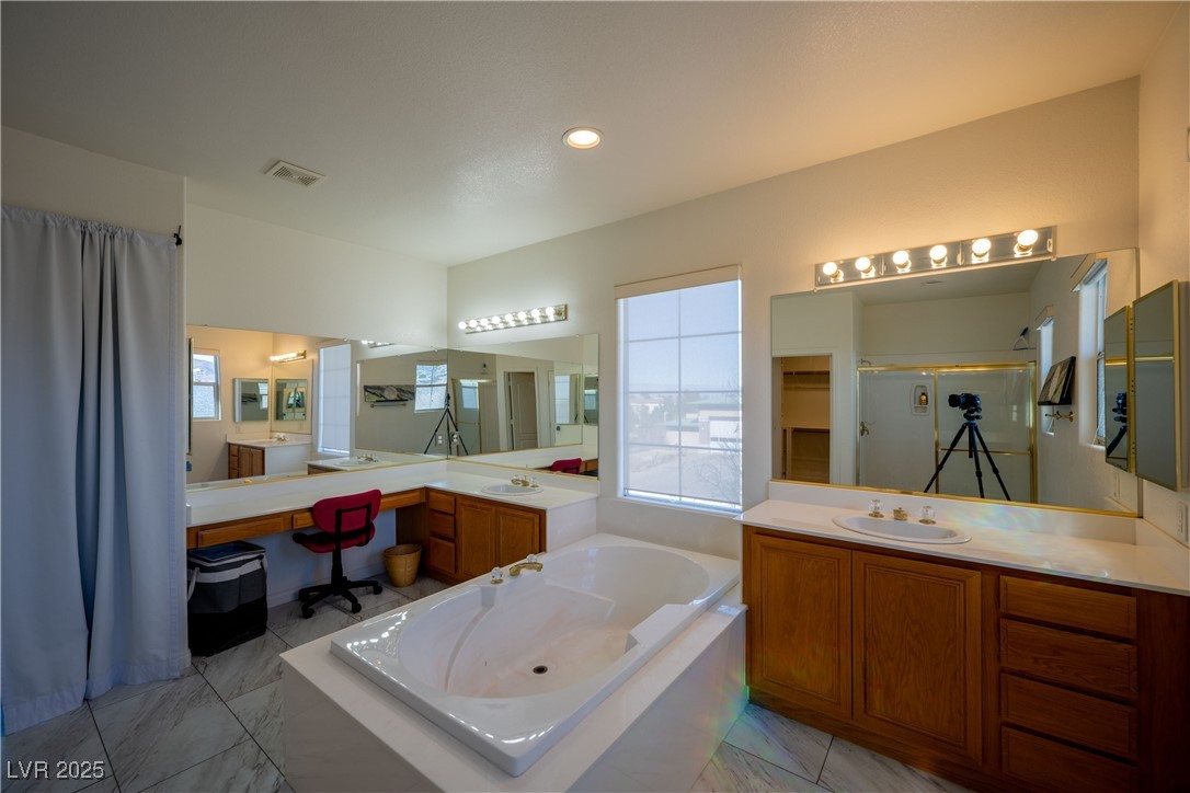 359 Hoskins Court Henderson, NV 89012 - Photo 45 of 85