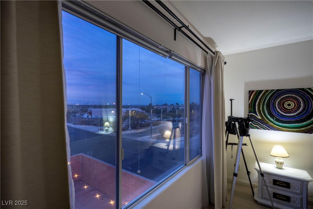 359 Hoskins Court Henderson, NV 89012 - Photo 71 of 85 View of details