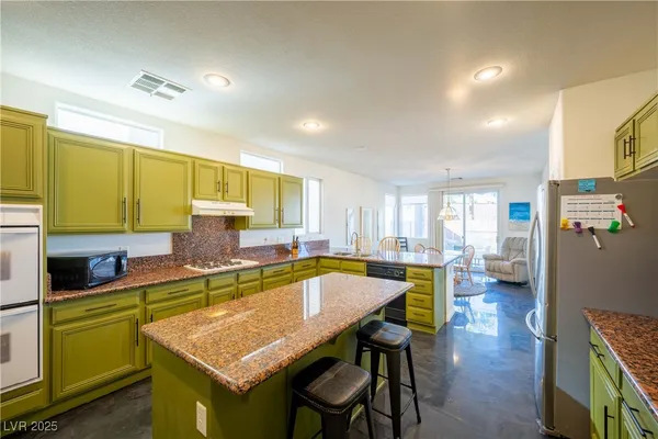 $4,195 | 359 Hoskins Court, Henderson, NV 89012