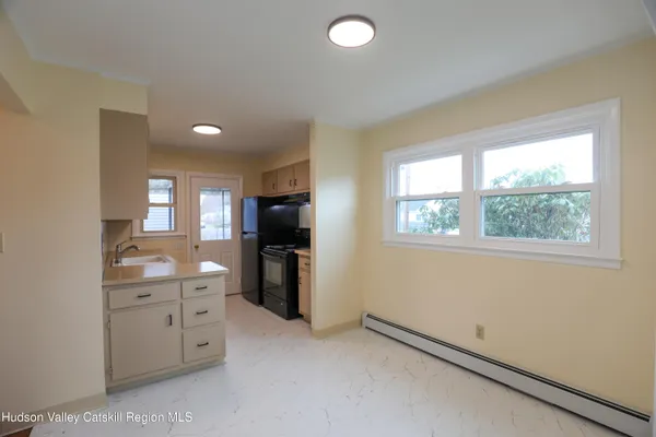 $369,000 | 11 Mountain View Avenue, Saugerties, NY 12477