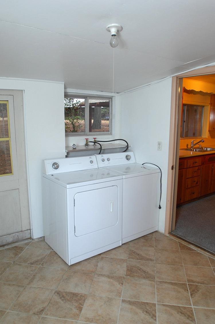 2297 Camp Baker Road Medford, OR 97501 - Photo 19 of 20 Additional Photo