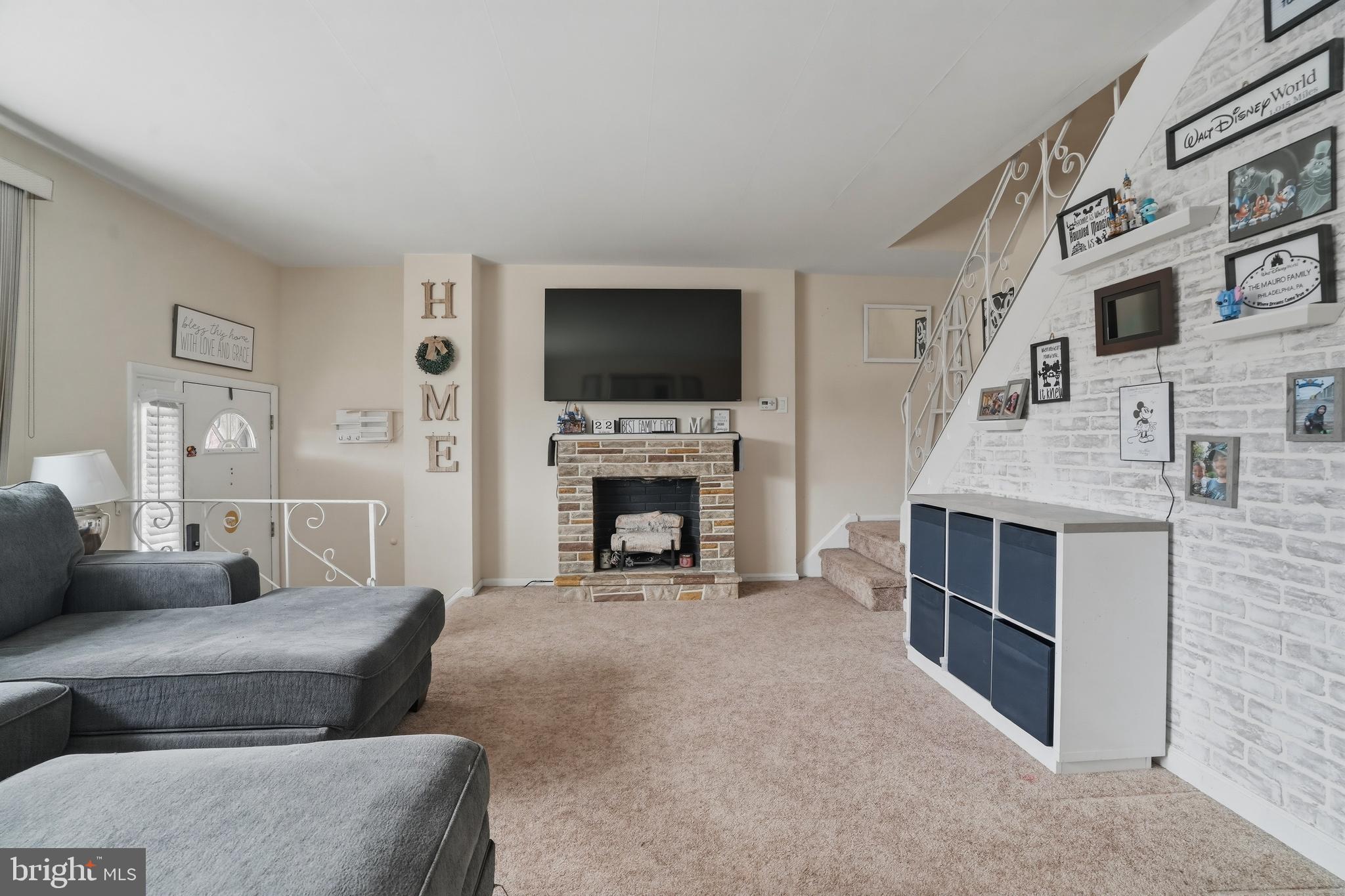 12612 Richton Road Philadelphia, PA 19154 - Photo 5 of 37 Gallery Image 5