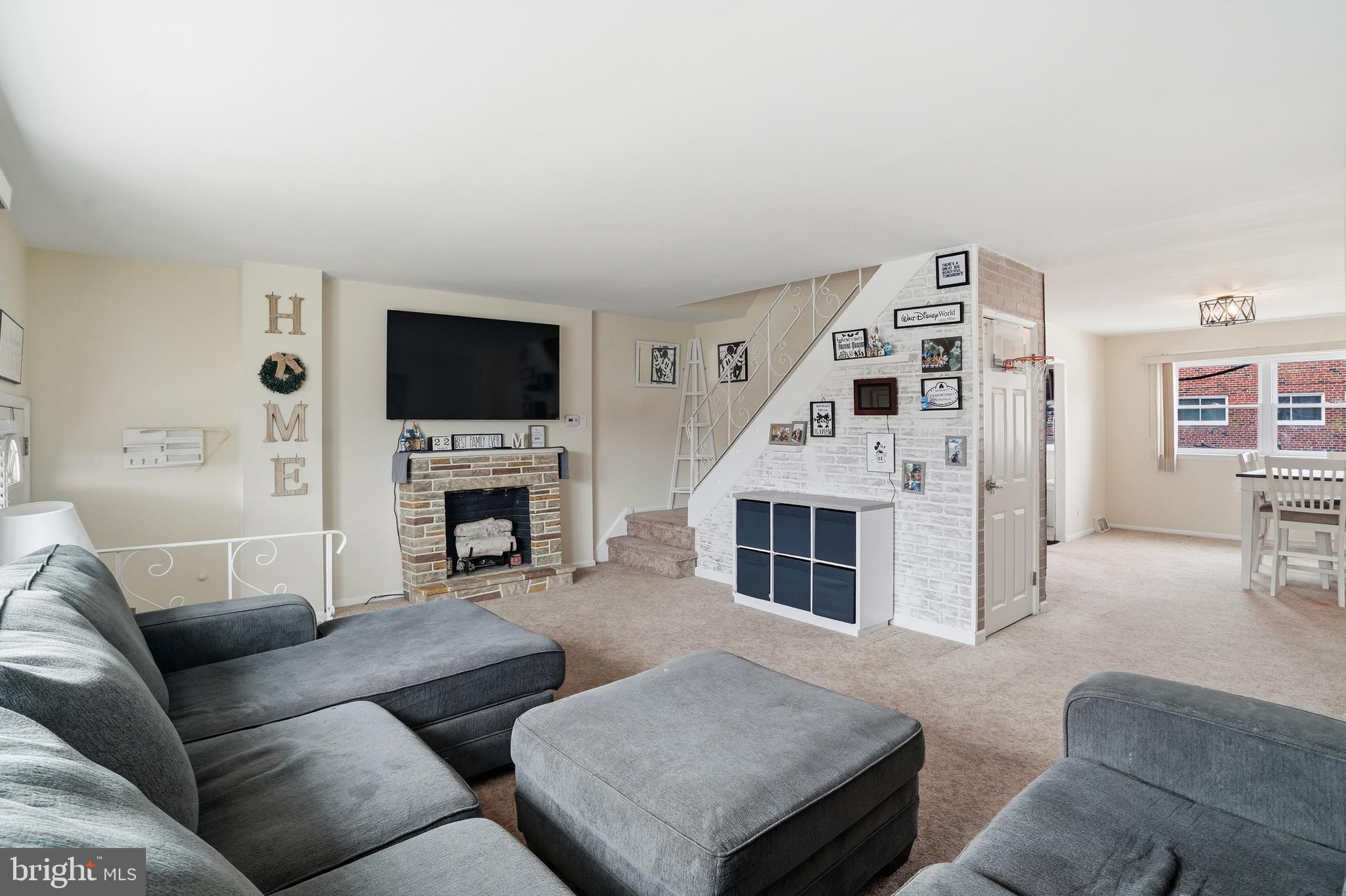 12612 Richton Road Philadelphia, PA 19154 - Photo 8 of 37 Gallery Image 8