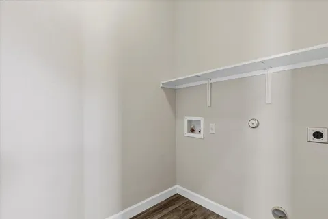 $348,500 | 120 Cyril Drive, Hutto, TX 78634