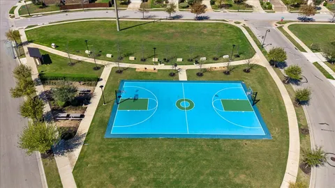 $348,500 | 120 Cyril Drive, Hutto, TX 78634