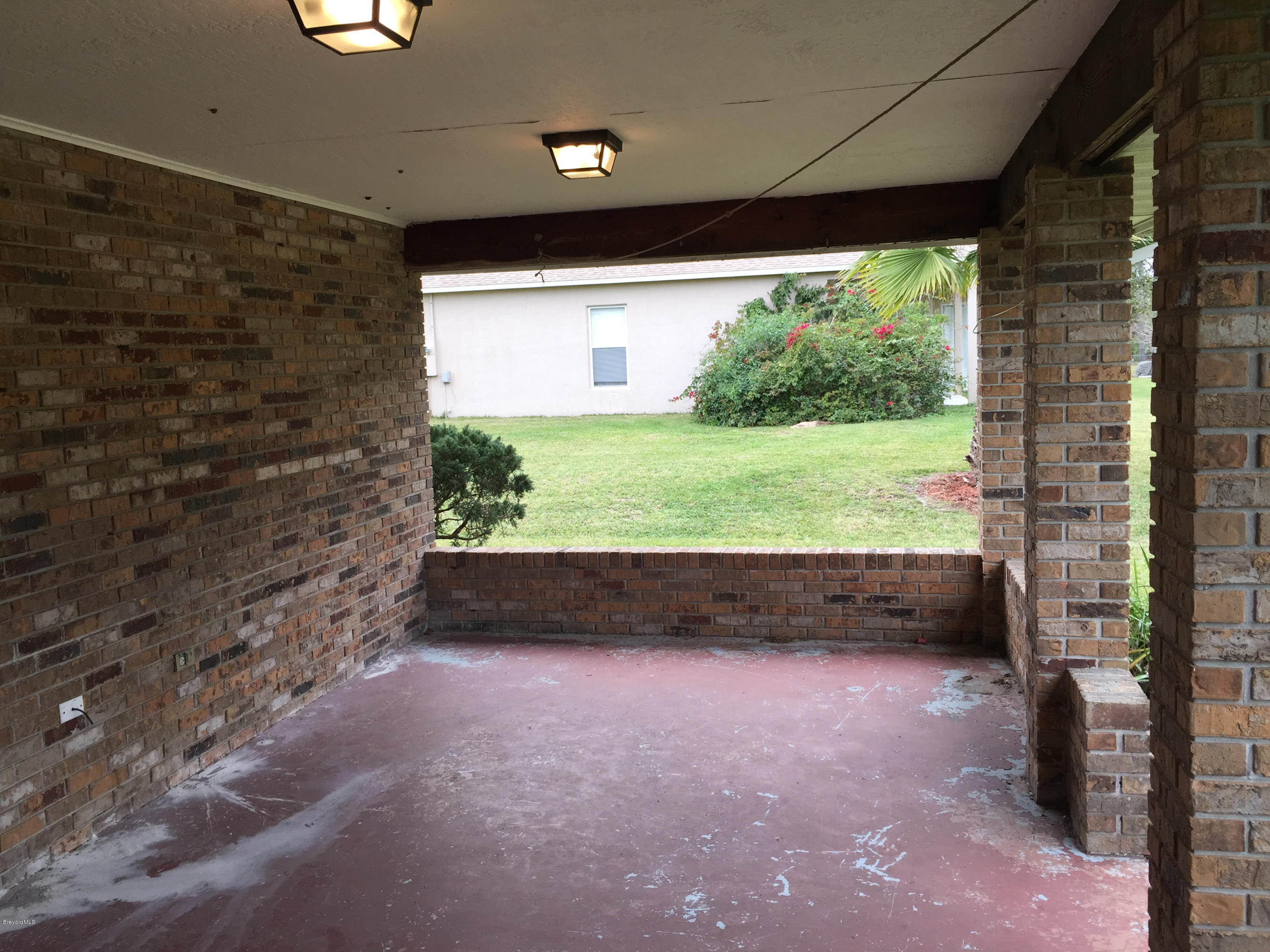 2880 Pomello Road Malabar, FL 32950 - Photo 19 of 20 Porch