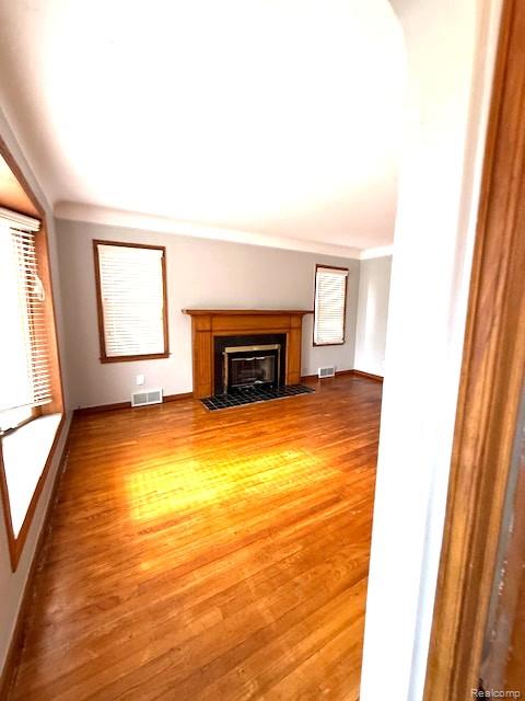 414 Moross Road Grosse Pointe, MI 48236 - Photo 4 of 17