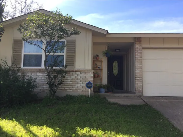 $2,195 | 7200 Barnsdale Way, Austin, TX 78745