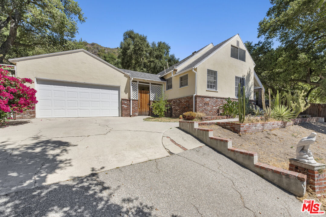 6327 Blanchard Canyon Road Tujunga, CA 91042 - Photo 6 of 71 Gallery Image 6