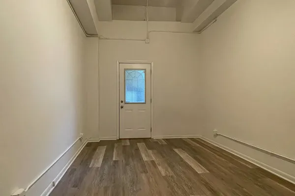 $4,095 | 1844 West Henderson Street, Unit SFH, Chicago, IL 60657