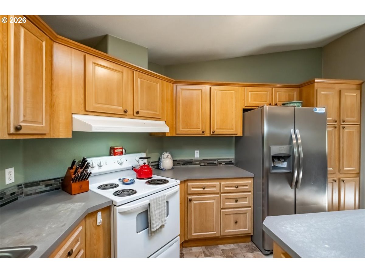6647 Quarry Road Northeast Silverton, OR 97381 - Photo 19 of 37